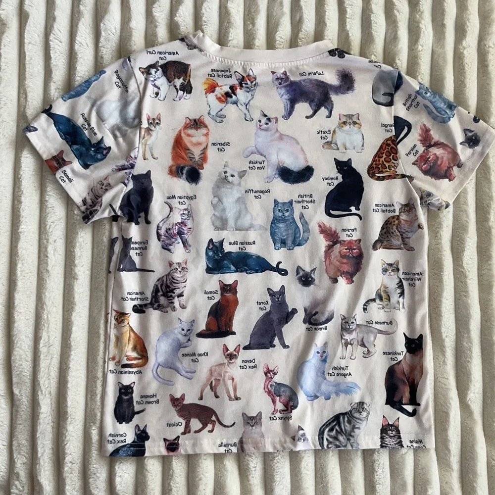 Cat Breeds All Over Print Graphic T-Shirt Cream Short Sleeve Crewneck Tee